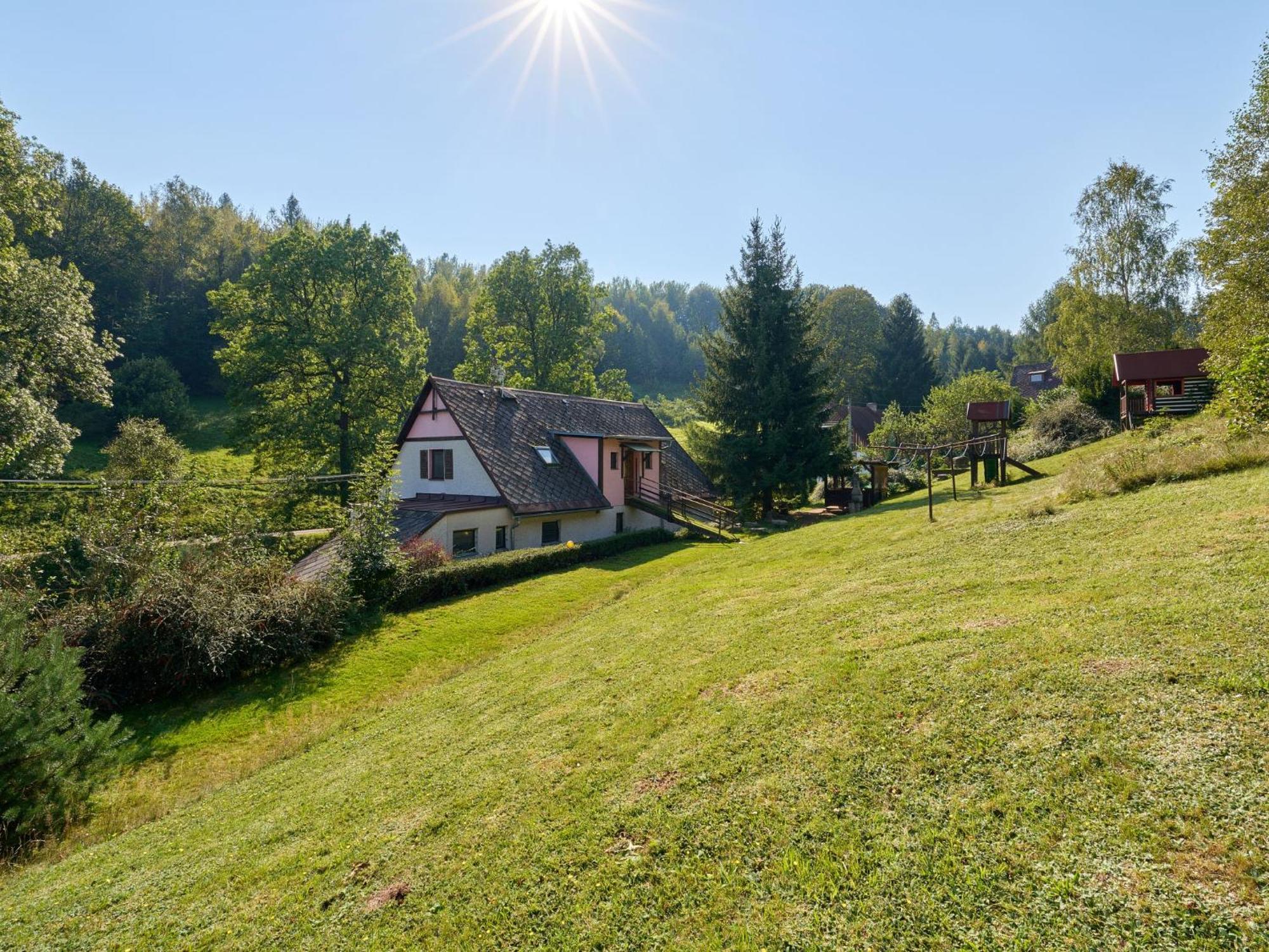 U Hronova-2 By Interhome Apartment Chlivce